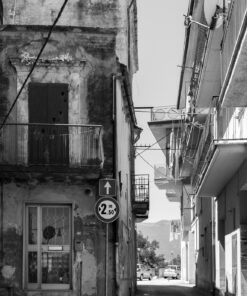 Nikon D500 DX-Format Digital SLR (Body Only), Base 85 81bXSyf1HEL