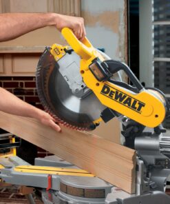 DEWALT DW718 12-Inch Double-Bevel Slide Compound Miter Saw 9 81buq4vvF7L