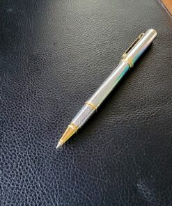Scriveiner Silver Chrome Rollerball Pen - Stunning Luxury Pen with 24K Gold Finish, Schmidt Ink Refill, Best Roller Ball Pen Gift Set for Men & Women, Professional, Executive Office, Nice, Fancy Pens - Silver with Chrome 35 81c3leJxuWL