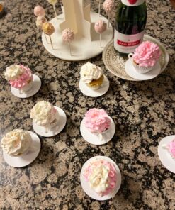 APRON HEROES- Complete Cake Pop Maker Kit, Nonstick, Silicone, Cake Pop Maker, Cake Pop Kit, with, Cake Pop Stand Holder, Cake Pop Molds, 120 Lollipop Sticks, Melting Pot, Decorating Pen, & Twist Ties BAKEWARE SET: Round Pops 57 81ceGKCUhL