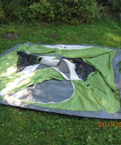 Coleman Sundome Camping Tent, 2/3/4/6 Person Dome Tent with Snag-Free Poles for Easy Setup in Under 10 Mins, Included Rainfly Blocks Wind & Rain, Tent for Camping, Festivals, Backyard, Sleepovers Palm Green 3 Person 38 81cg a44PtL