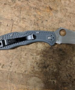 Spyderco Delica 4 Lightweight 7.15" Signature Folding Knife with 2.90" Flat-Ground Steel Blade and High-Strength FRN Handle - PlainEdge Grind Delica 4 Lightweight Flat Ground Grey 43 81cnuYMeQNL