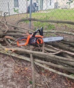 BLACK+DECKER 20V Max Cordless Chainsaw, 10-Inch, Tool Only (LCS1020B) 20V Chainsaw (Tool Only) 41 81dVvaeBJ2L