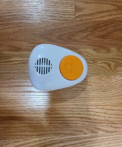 Fisher-Price Laugh & Learn Baby Musical Learning Toy, Singin’ Soccer Ball Plush With Songs Sounds & Phrases For Ages 6+ Months Retail Packaging 31 81dbEp2GVmL