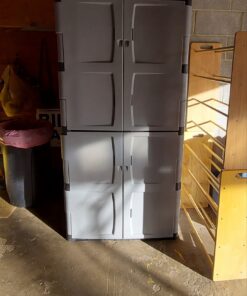 Rubbermaid Freestanding Storage Cabinet, Five Shelf with Double Doors, Lockable, Large, 690-Pound Capacity, Gray, For Garage/Outdoor, Garden Tools/Toys/Power Tools/Pool Accessories 40 81dqON QgxL