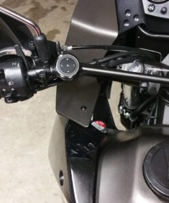 Satechi Bluetooth Media Button - Includes Steering Wheel Mount - Compatible with 2022 MacBook Pro/Air M2, 2021 iPad Pro M1, iPhones 15/14/13/12 and More 41 81dt3DvDeLL