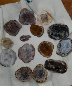 Large Size Break Open Geodes Kit 12 Whole Geodes By Ancient Treasure Adventures 85 81eMVegJgaL
