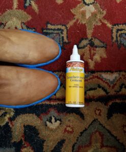 Fiebing's Leathercraft Cement - Leather Glue (4oz) - Quick Drying, High Strength, Flexible Adhesive w/Permanent Bonding for Craft or Repair for Leather Jackets, Shoes, Wallets, Furniture - Non-Toxic 40 81eXa8mp38L