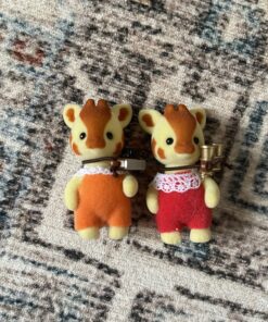 Calico Critters Egbert Highbranch Giraffe Family, Set of 4 Collectible Doll Figures 18 81emu9cT VL