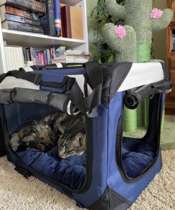 PetLuv-Happy Cat Premium Cat Carrier Soft Sided Foldable Top & Side Loading Pet Crate & Carrier Locking Zippers Shoulder Straps Seat Belt Lock Plush Pillow 24.0"L x 16.0"W x 16.0"H Navy Blue 42 81ewDzlOGoL
