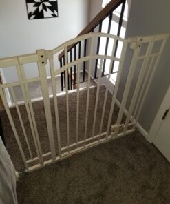 Summer Infant Multi-Use Decorative Extra Tall Safety Pet and Baby Gate,28.5'-48' Wide, 36' Tall,Pressure or Hardware Mounted, Install on Wall or Banister in Doorway or Stairway,Auto Close Door -Beige 36" Tall, 28.5 - 48.0" Wide Beige 93 81f9v cobRL