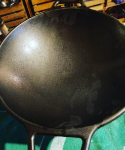 Lodge BOLD 14 Inch Seasoned Cast Iron Wok; Design-Forward Cookware 43 81hHfWNt5EL