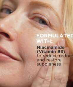 EltaMD UV Clear Face Sunscreen, SPF 46 Oil Free Sunscreen with Zinc Oxide, Protects and Calms Sensitive Skin and Acne-Prone Skin, Lightweight, Silky, Dermatologist Recommended, 1.7 oz Pump 27 81hOFkIXUXL