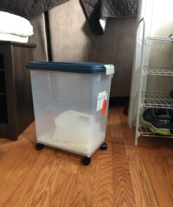 IRIS USA 33qt/25lbs Airtight Pet Food Container With Casters, Navy 25 lbs Blue 56 81i2QCQBXAL
