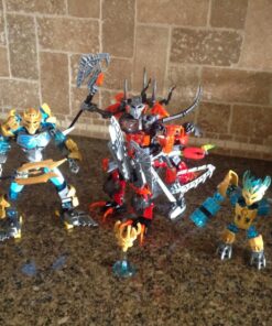 LEGO Bionicle 70795 Mask Maker vs. Skull Grinder Building Kit 21 81iB3dQ4x2L