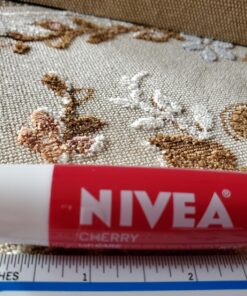 NIVEA Cherry Lip Care - Tinted Lip Balm for Beautiful, Soft Lips - Pack of 4 40 81iDFNzPVOL