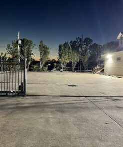 LEDMO 1500W Equivalent LED Stadium Flood Lights - Powerful Commercial Outdoor Lighting for Sports Fields, Arenas and Counts - 240W 36000LM 100-277V 5000K - Weatherproof and Energy Efficient 240W-1PC 38 81iEnkHSeL