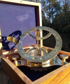 NauticalMart Captain Brass Sundial Compass with Hardwood Wooden Box 20 81iPVJZoooL
