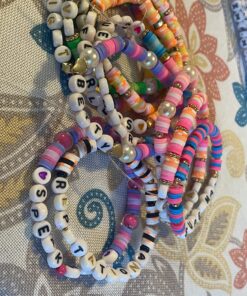 Redtwo 6200 Pcs Clay Beads Bracelet Making Kit, Flat Round Polymer Heishi Friendship Bracelet Jewelry Kit with Charms and Elastic Strings for Girls 8-12 Gifts for Kids 24 81iZJP4vvoL