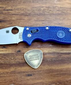 Spyderco Manix 2 Lightweight Signature Knife with 3.37" CTS BD1 Steel Blade and Translucent Blue FRCP Handle - PlainEdge - C101PBL2 46 81ijU9X749L