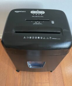 Amazon Basics 15 Sheet - New model Cross Cut Paper and Credit Card CD Shredder With 6 Gallon Bin, Black 67 81ipBnkmxpL
