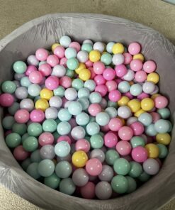 Amazon Basics BPA Free Crush-Proof Plastic Pit Ball with Storage Bag, Toddlers Kids 12+ Months, Pack of 400 Balls, 6 Pastel Colors 37 81iq5PjbyL
