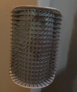 Catit Senses 2.0 Self Grooming Cat Brush and Interactive Cat Toy 32 81iqf2XfyL