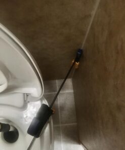 Camco Camper/RV Holding Tank Swivel Stik Rinser | Features Powerful Rotary Cleaning Action & 34-Inches of Flexible Reach | Equipped with 1/4 Turn Shutoff Valve & Ergonomic Easy Grip Handle (40074) Flexible Swivel Stik Tank Rinser Standard Packaging 17 81jJx4yDE5L