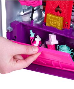 Mattel Ever After High Way Too Wonderland High and Raven Queen Playset, 6 years and up 38 81jVrqrRIGL