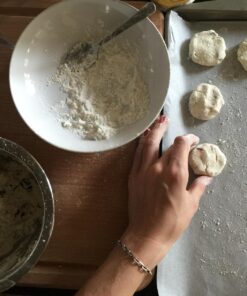 Bellemain Stainless Steel Non-Slip Mixing Bowls with Lids (4-Piece Set) 4 Piece Silver /Black 56 81jbu5L1kL