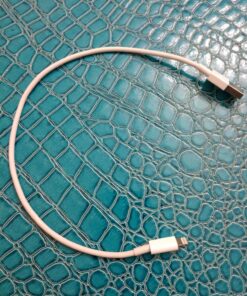 Avantree [Apple MFi Certified 2 Pack iPhone Cable Short, Apple Lightning Cable 1ft for iPhone X, 8, 7, 6s, 6, 6 Plus, 5 iPod iPad, High Speed Data Sync and Charge Cable - White 18 81k3a5btFfL