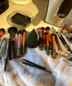 Yes To Tomatoes Bar Soap Activated Charcoal with Tomato Extracts and Sunflower Seed Oil Face, Body Soap for Men, Women and Teens No Paraben, 7 Ounce Bar 7 Ounce (Pack of 1) 26 81kId4vGe4L