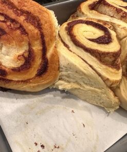 Coleman Portable Camping Oven with Thermometer & Adjustable 10 Sq. In. Rack, Designed to Sit on Top of Camp Stoves or Fire 51 81l3OmKNpGL