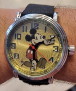 Disney Mickey Mouse Adult Vintage Articulating Hands Analog Quartz Watch Silver, Black 43 81l9WpeBa3L