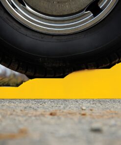 Camco Yellow Drive On Tri-Leveler, Raises Your RV Up by 3-7/8" Works on Any Tire , Has Built In Handle, Load Capacity of 3500 lbs, Durable Non Slip Surface (44573) Standard Packaging 18 81mFTHj4JLL