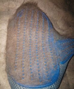 Mr. Peanut's Grooming Glove Brush and Deshedding Aid - Pet Hair Remover Mitt - for Long and Short Hair Grooming of Dogs, Horses, Bunnies and Some Agreeable Cats 44 81mVyHTXdUL