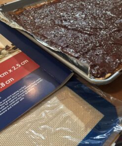 USA Pan Bakeware Nonstick Half Sheet Pan and Silicone Mat Set, 1 EA Half Sheet Pan and Baking Mat Set 30 81mlr zrJNL