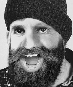 Sandalwood Beard Comb and Case - Pocket Sized Wooden Beard & Mustache Comb with Fine & Coarse Teeth - Perfect for Use with Balms and Oils - Striking Viking (Brown) Brown Case 31 81n jpQjIAL