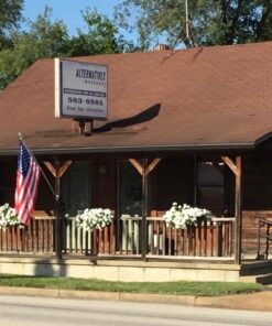 Front Line Flags Flag Pole: 6' Ft Silver Aluminum Flagpole | Spinning and Tangle-Free | Heavy Duty | Wind Resistant and Rust Free Silver Wall Mount Flag Pole P/N FL6S 6ft Silver (Pole Only) 31 81o3XWCABrL