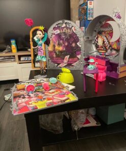 Mattel Ever After High Way Too Wonderland High and Raven Queen Playset, 6 years and up 54 81o4m87dEL