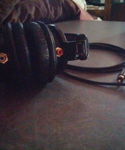 KabelDirekt – RCA to Jack 3.5 Adapter Cable – 6 ft – Versatile Plug-and-Play Audio Cable (Aux/3.5mm to 2X RCA for Connection to Smartphone, Tablet, Home Theater, soundbar, TV, Notebook, MP3) 6 feet 15 81oRj8zDLML