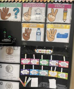 REGELETO Class Jobs Pocket Chart with 70 Colorful Dry Erase Cards and 3 Hooks,Class Management Educational Pocket Chart Teacher's Helper Size: 24.5”x21.8”inch Bulletin Board for Classroom (Black) 16-Pockets 28 81ojVCB0CXL