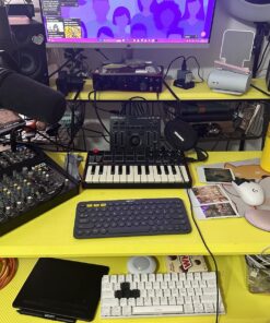 Logitech K380 Pebble Multi-Device Bluetooth Keyboard – Windows, Mac, Chrome OS, Android, iPad, iPhone, Apple TV Compatible – with Flow Cross-Computer Control and Easy-Switch up to 3 Devices –Dark Grey Dark Grey 60 81opwozd4aL