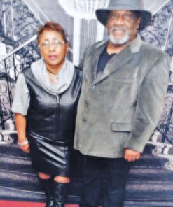 Radha Beauty Moisturizing Miracle Retinol Cream for Face - with 2.5% Retinol, Hyaluronic Acid, Vitamin E and Green Tea. Luxury Night and Day Anti-Aging Wrinkle Cream 1.7 fl oz. 30 81p2HnEGotL