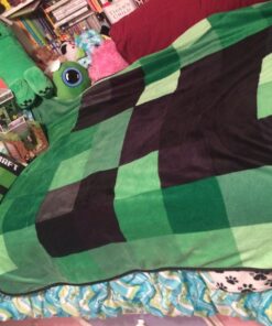 Alternative view of Jay Franco Mojang Minecraft Creeper Plush Throw Blanket