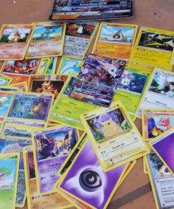 Pokemon TCG: 2017 Lycanroc Gx Box with 1 Foil Lycanroc Gx Card 16 81pQ1kdV0gL