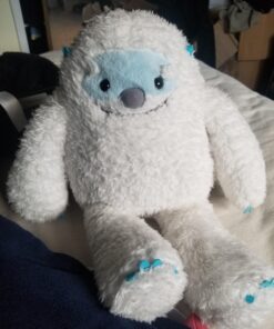 Aurora® Mysterious Fantasy Yulli™ Yeti Stuffed Animal - Mythical Charm - Imaginative Adventures - White 16 Inches 22 81pRTuhXfL