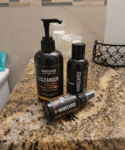 MANSCAPED® Crop Essentials, Male Care Hygiene Bundle, Includes Refined™ Body Wash, Preserver™ Moisturizing Ball Deodorant, Reviver™ Toner and Disposable Shaving Magic Mat™ 21 81pUB483JkL