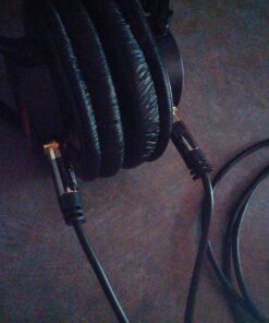 KabelDirekt – RCA to Jack 3.5 Adapter Cable – 6 ft – Versatile Plug-and-Play Audio Cable (Aux/3.5mm to 2X RCA for Connection to Smartphone, Tablet, Home Theater, soundbar, TV, Notebook, MP3) 6 feet 16 81pqfei0JjL