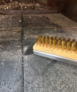 Senwosa 26” Pizza Oven Brush with Stone Scraper - Stainless Steel Bristles, Long Handle, Heat-Resistant - Compatible with Ooni Ovens - Includes Spare Head 59 81pxka5jT9L